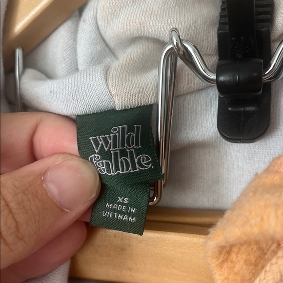 Wild Fable Multicolor Crop Hoodie - Picture 2 of 3